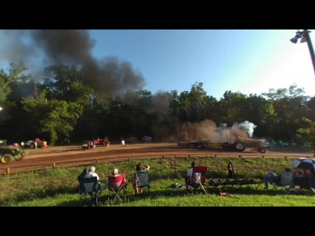 3D vr180 Tractor Pull