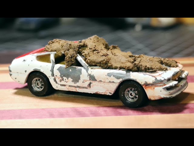 Corgi Toys Ferrari Daytona Restoration 1/32 Scale