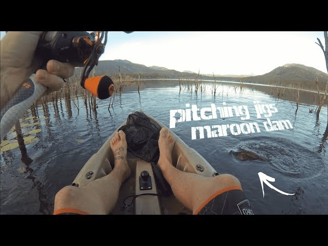 HOW TO FISH FLIPPING JIGS | Early Spring At Maroon Dam.