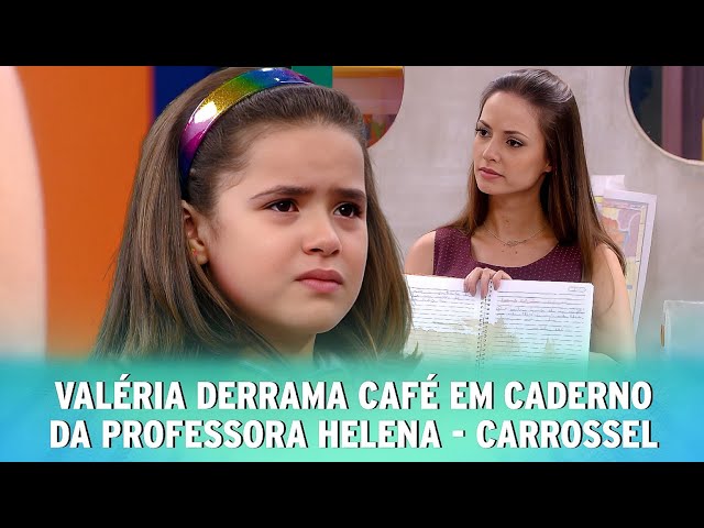 Valéria derrama café em caderno da professora Helena | Carrossel