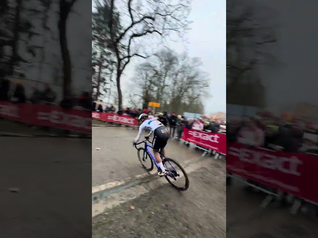 Thibau nys 😍 #cx #namur #belgiumcx #fyp #viralvideos