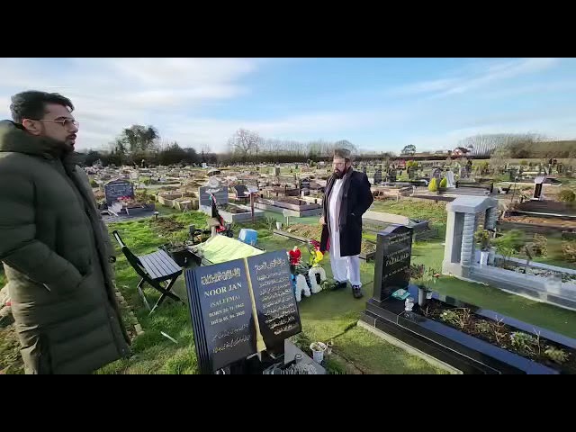 Allama Qazi Abdul Aziz chasti MBE visit Vale Cemetery