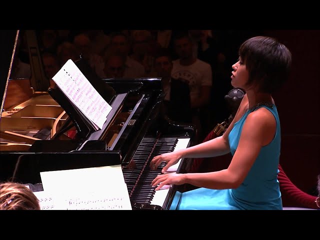 Yuja Wang: Shostakovich Concerto No. 1 in C minor for Piano and Trumpet [HD]