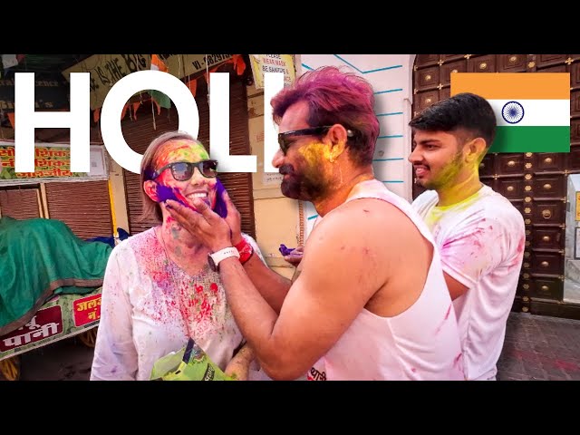 AMERICANS FIRST TIME PLAYING HOLI WITH LOCALS 🇮🇳 India 2024