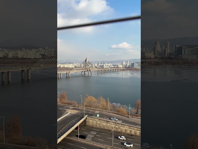 250210 강변 테크노마트에서 바라본 한강풍경 구의3동