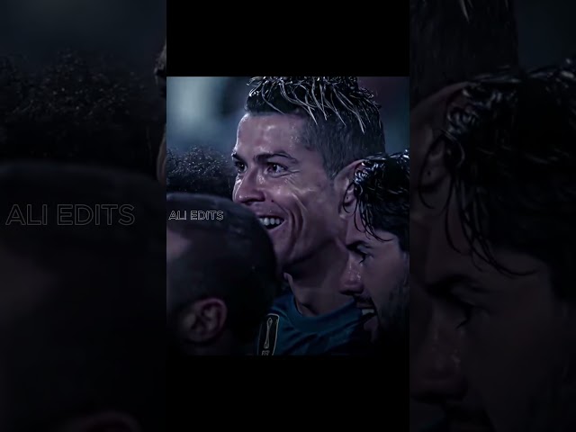 CRISTIANO RONALDO BEST MAGIC SKILL IN FOOTBALL #cr7 #cristianoronaldo #footballedit #footballskills