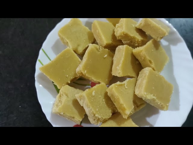 GHEE MYSORE PAK recipe in telugu with Eng Subs|నోటిలో వేసుకుంటే కరిగిపోయే మైసూర్  పాక్