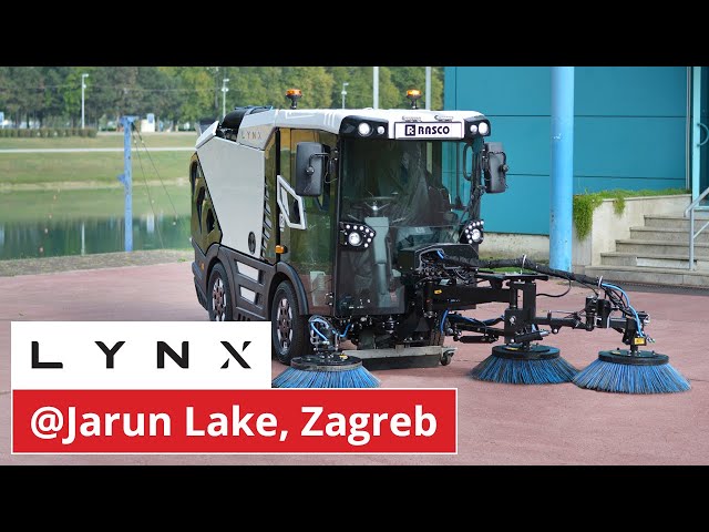 Lynx Compact Sweeper at Jarun lake, Zagreb (Rolling footage)