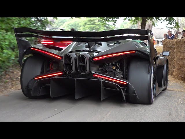 $4.0m Bugatti Bolide - Start, Accelerations & BRUTAL QUAD-TURBO W16 Engine SOUNDS!