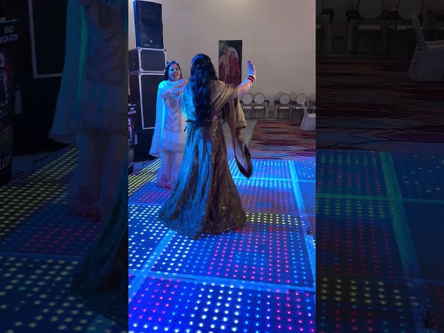 Tere kehra pair ghasde l aaja dede ni gidhe de vich Gerra l poonam mehta l punjabi culture l dance