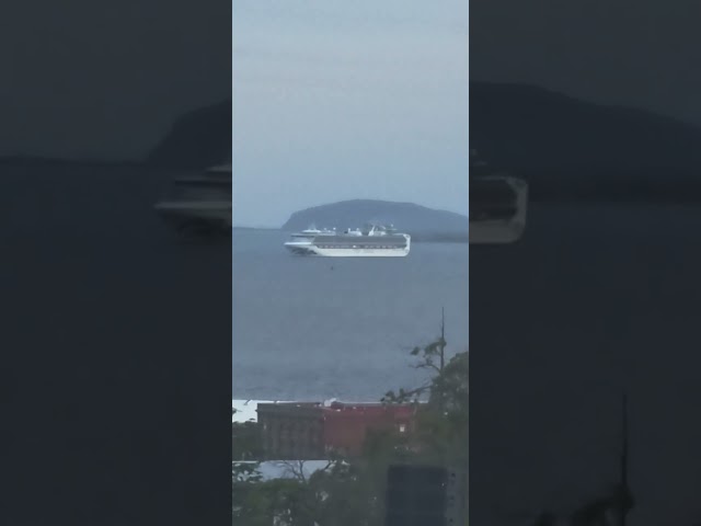 Diamond Princess cruise ship arriving at Hobart, Tasmania. #cruiseship #princess #princesscruiseship