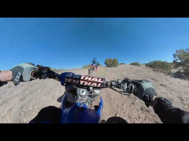 Racing Heather Loop: Dirt Bike Thrills