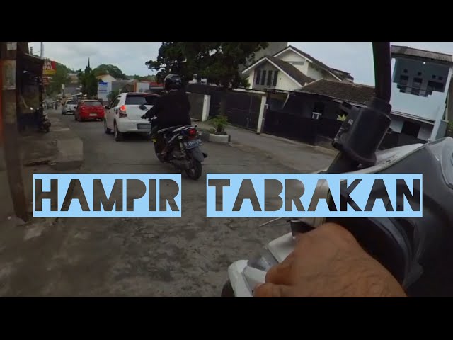 #VR - Hampir Aja #Tabrakan Gara2 #Belok #Telat Kasih #Sein nya !!! #Bandung #Cimahi #360