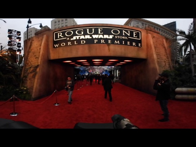 360 VIDEO - Rogue One: A Star Wars Story Premiere | Splash News TV