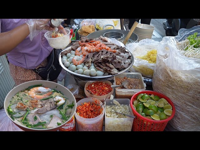 Super Delicious! The Most Popular Street Food in Vietnam Prices Only $1.4! Noodle Soup