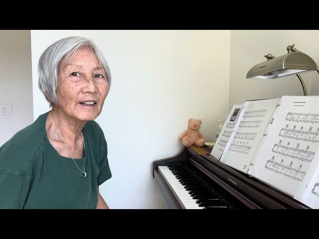 Falling in Love with Love 🧡 Sing Along! singing lessons | piano lessons | adult piano beginner