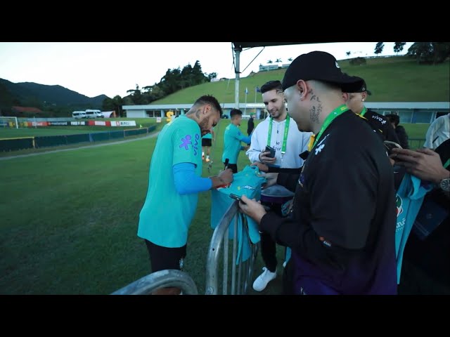 CONHECEMOS OS BASTIDORES DA SELEÇÃO BRASILEIRA🇧🇷 REALIZAMOS UM SONHO 💛💙 AUTÓGRAFO DO NEY✍🏻