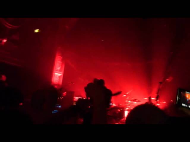 Pendulum - Blood Sugar (Live @ Berns in Stockholm)