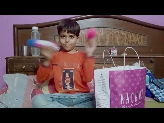 aarush ne ki Holi shopping