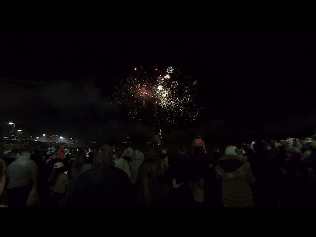 Fireworks part 2 at Lesmahagow in Scotland on 2024-11-03 on Calf Visinse 3d VR180