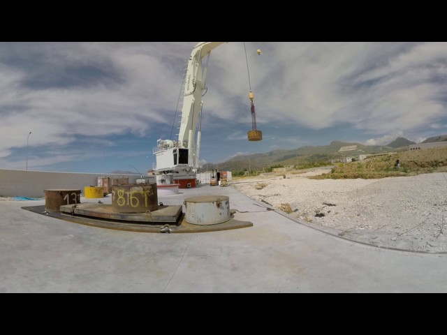 Sormec Knuckle boom AHC crane 360 video