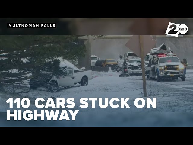 100+ cars pileup on Oregon interstate during severe snowstorm