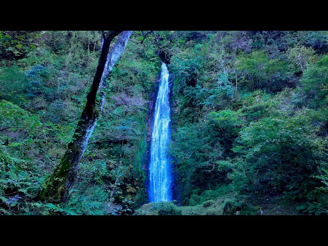 Shigohei Waterfall