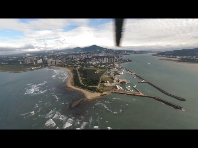 CAUTION: LOUD NOISES! [VR180] Lenovo「Mirage Camera] Helicopter trip in Taipei (30 min)