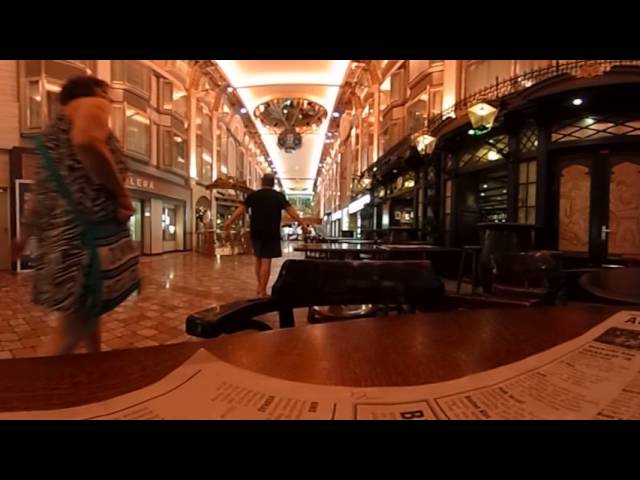 360 degree panoramic tour of Royal Promenade