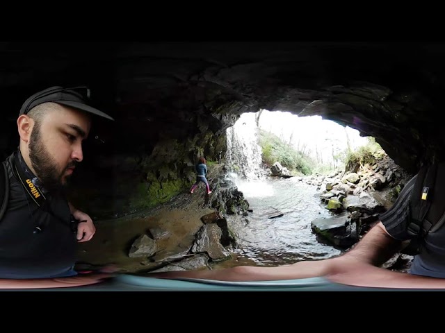 Smoky Mountain Hiking in VR (Grotto Falls)