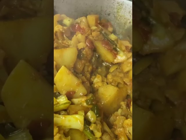 Testy aloo gobi👌#food #trending #youtubeshorts