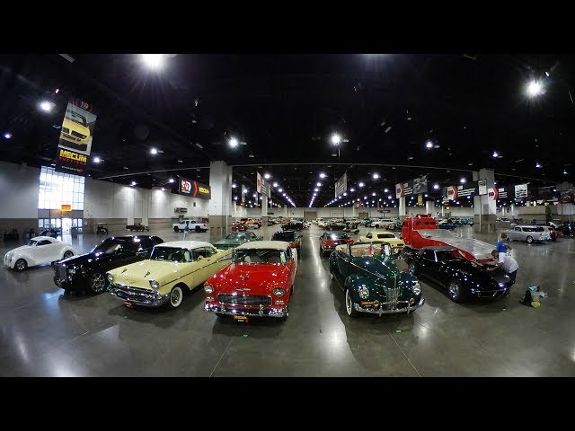 Mecum Auctions in Denver (360 VR)