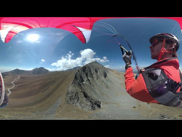 Nevado de Toluca volcano hike and fly paragliding (360 video)