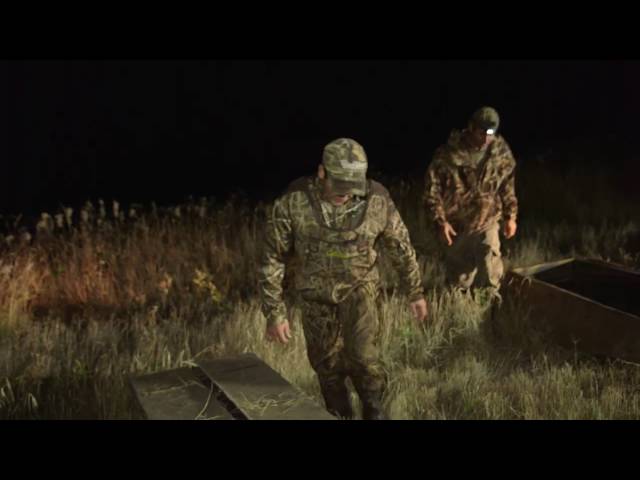 Hired to Hunt Season 2 #5 - Duck Hunting and Goose Hunting. Limit hunts in Alberta