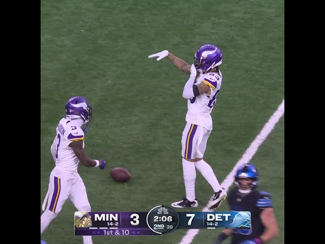 Jalen Nailor catches for a 18-yard Gain vs. Detroit Lions