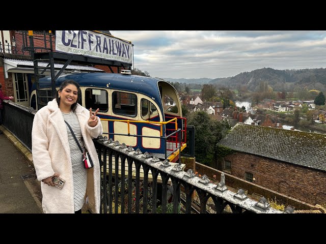 A trip to Bridgnorth Castle and Gardens : A Cliff Railways Ride