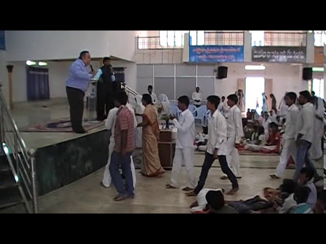 REVIVAL IN INDIA! JESUS CHRIST IS ALIVE/ AVIVAMIENTO EN LA INDIA! JESUCRISTO VIVE AMEN.