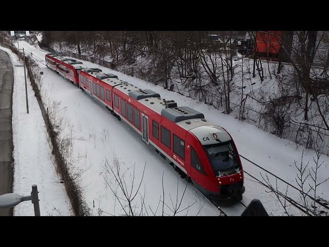 Otrain Line 2 Under Somerset.