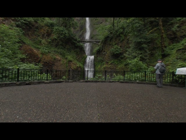 Multnomah Falls VR180 3D Sample 03