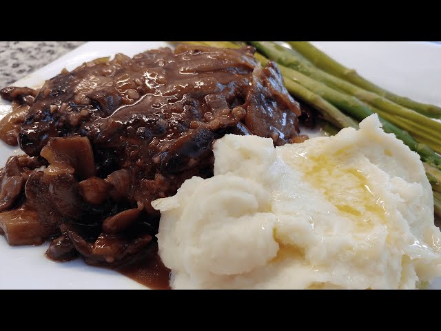 Salisbury Steak with Mushroom Gravy (TV Dinner)