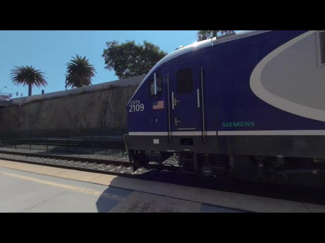 VR180 - Amtrak Pacific Surfliner Train #774 Southbound in Solana Beach CA - August 15th 2020 (2/2)