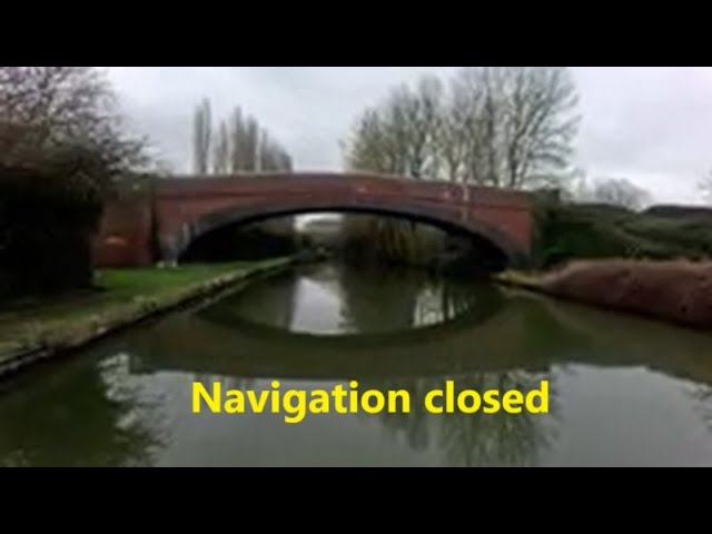 Narrowboating on a chilly winters day