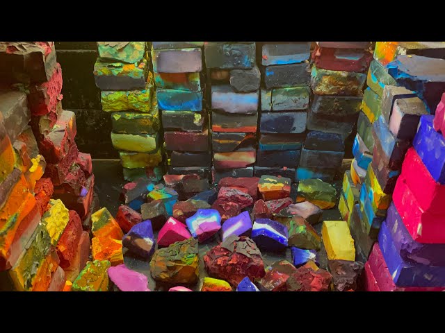 100 dyed blocks of strengthshop chalk / thank you 20k YT / collab with @CrunchyASMR84 💕💕