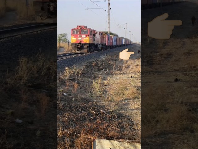 #train #railway #indianrailways #ytshorts #youtubeshorts #knowledgeblink #trending