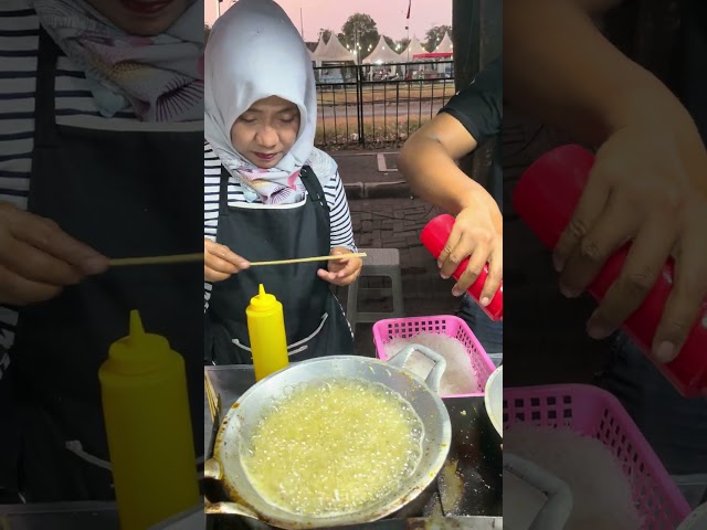 TELUR GULUNG JAJAN ENAK LEZAT VIRAL MBAK E DI SLG INTIP CARA BUAT YU APA RESEP N BAHANNYA YA #shorts