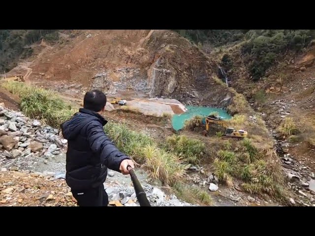 30多岁光棍流浪中国，广西找到完美露营地，一个人进山看风景