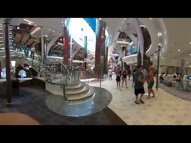 360 tour of Harmony of the Seas' Royal Promenade