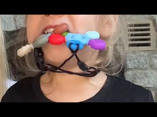 Seeway Silicone Sensory chew Necklace Oral Motor Aids, Great chewy and sensory toy for all ages!