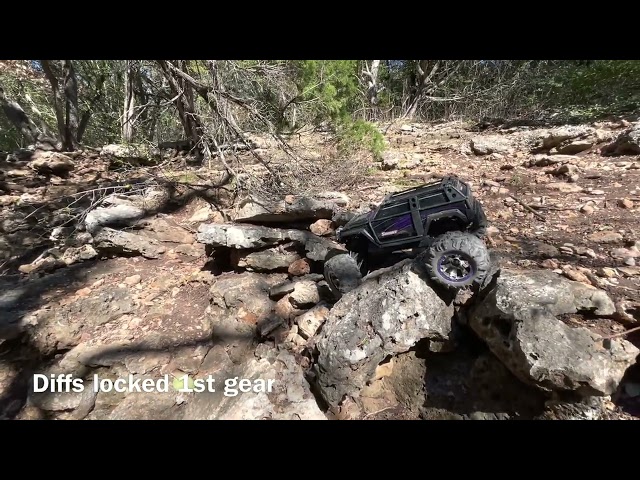 Traxxas Summit rc monster truck crawler, review with driving footage 2022