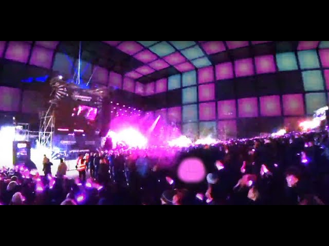 Pulp - Pink Glove, Edinburgh 2024, 360 degree video